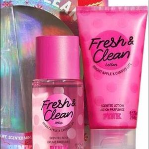 Fresh and clean set